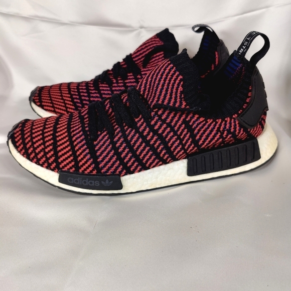 Adidas NMD_R1 STLT PrimeKnit Red Black Sneakers Athletic Men's Shoes Men Size 13 - Picture 1 of 9